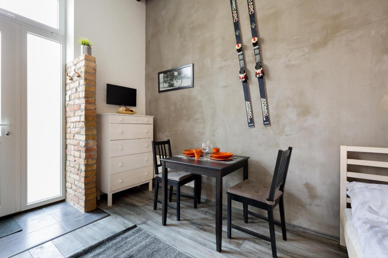 K10 A Kazinczy Apartment Budapest Exteriör bild