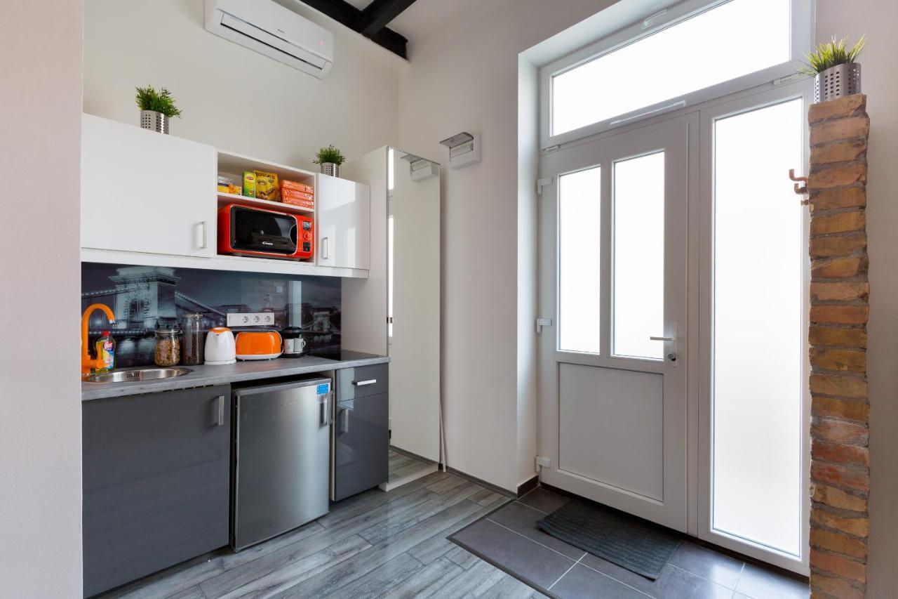K10 A Kazinczy Apartment Budapest Exteriör bild