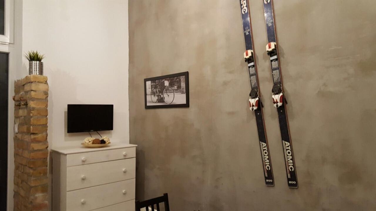K10 A Kazinczy Apartment Budapest Exteriör bild